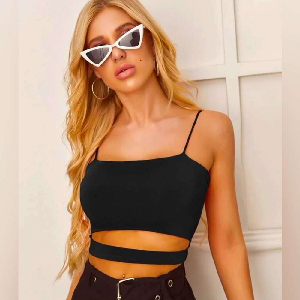 cutout crop top